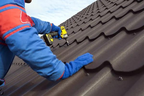 How to File an Insurance Claim for Roof Replacement